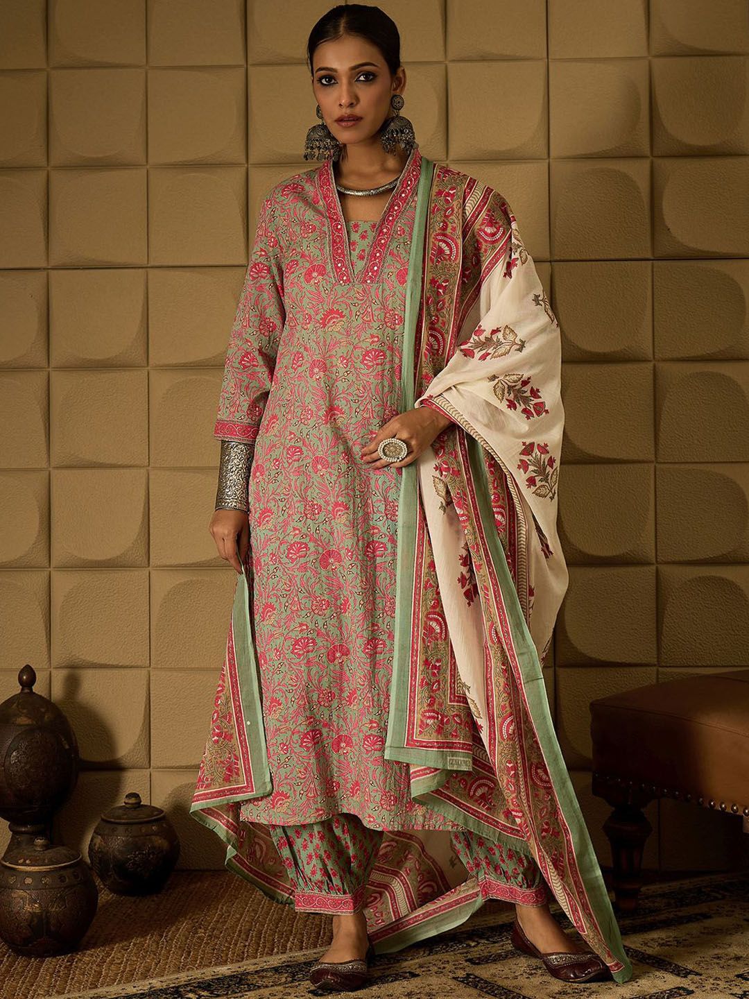 Indo Era Floral Printed Pure Cotton Straight Kurta with Salwar & Dupatta - Distacart
