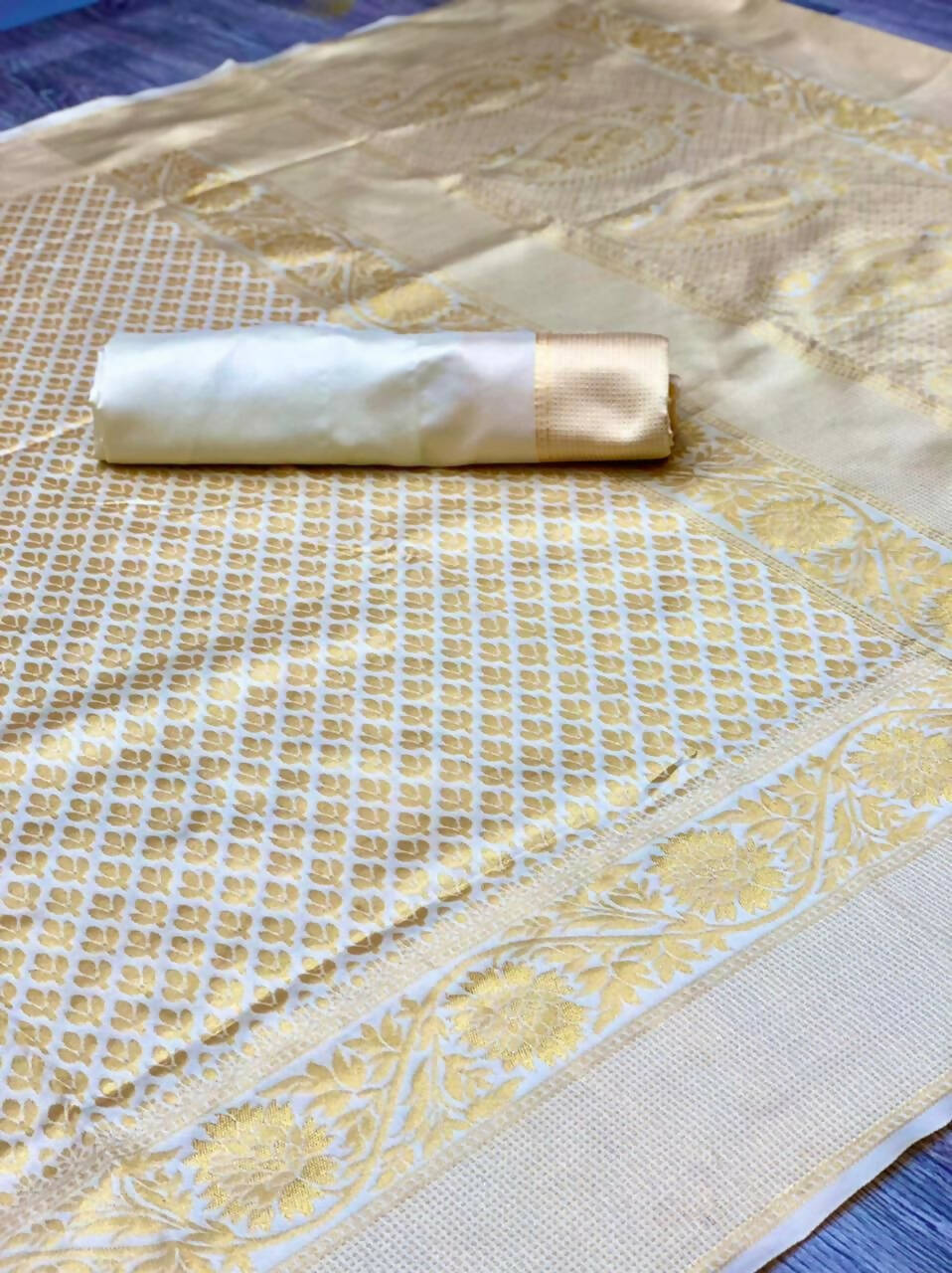 DEIANA'S Beautiful Designer Golden zari Soft Lichi Silk Saree - White