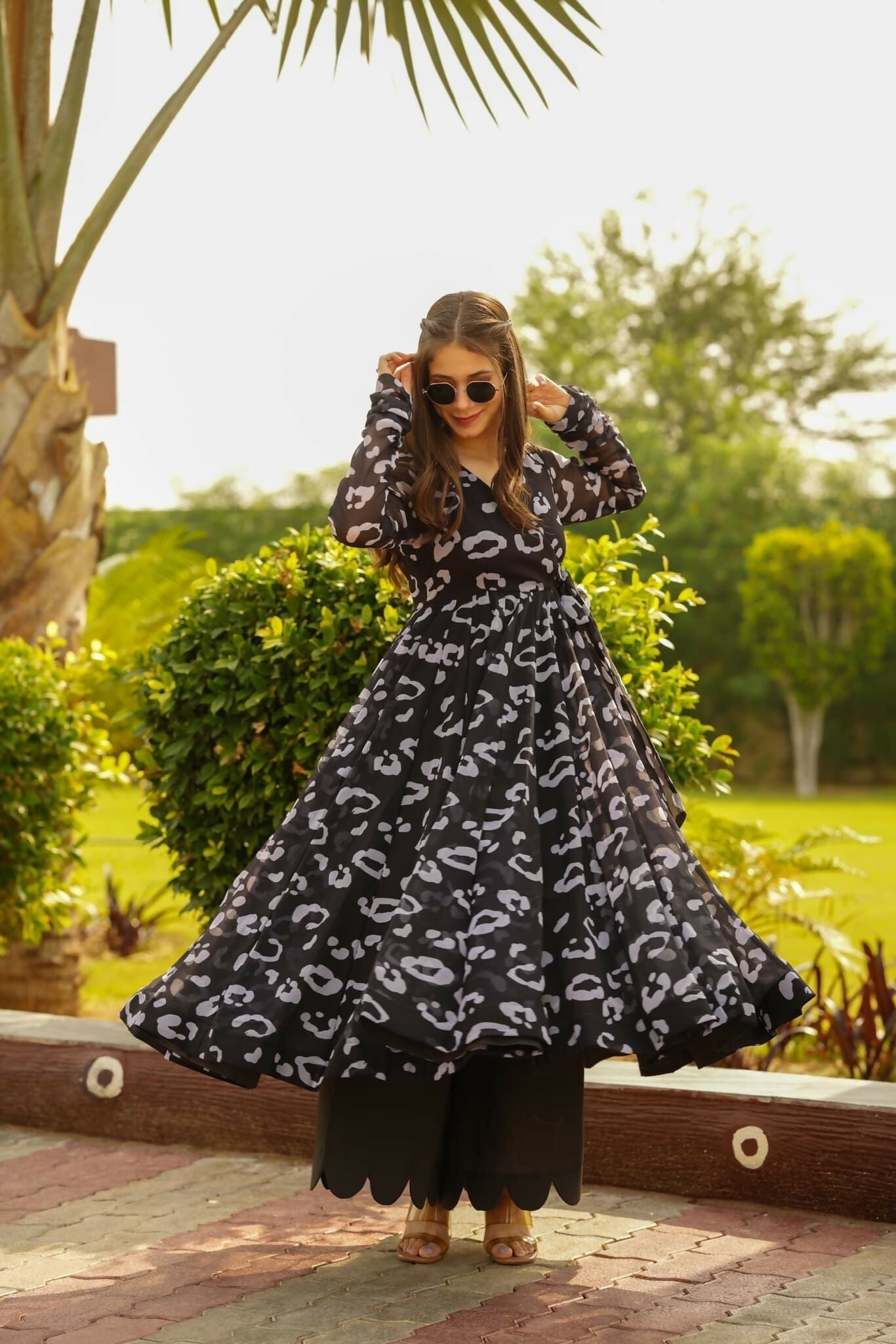 Aayaa Georgette Suit With Heavy Digital Print - Multi Color - Distacart