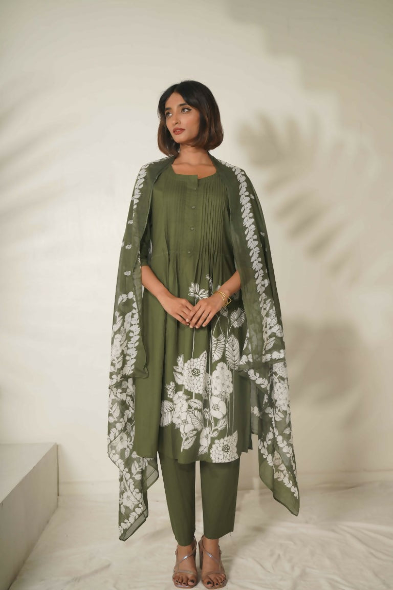 Miravan Women's Mehandi Pintucks Floral Pattern Cotton Straight Suit Set