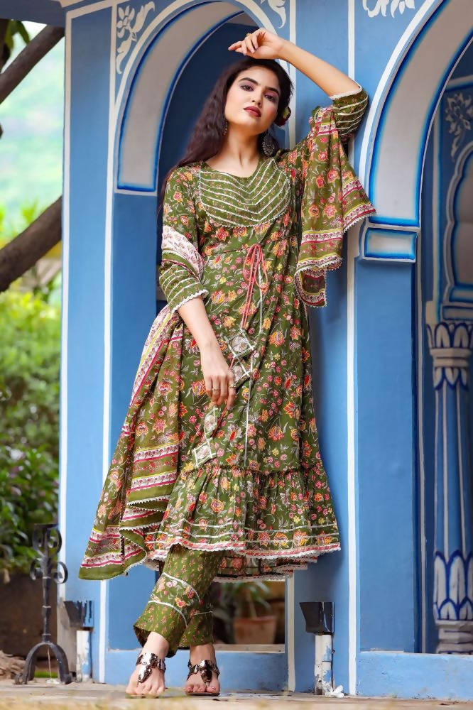 Yufta Women Green Printed Kurta With Trouser & Dupatta