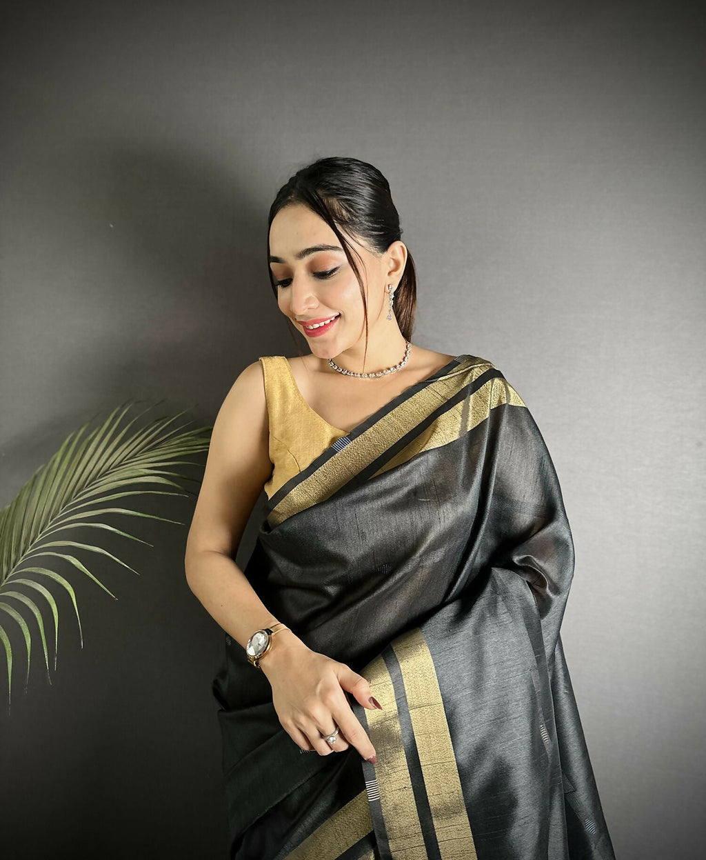 Joban Fashion Black Woven Pattern Raw Silk Kanjivaram Silk Saree - Distacart