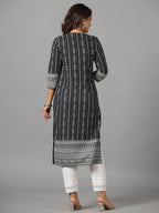 Juniper Women's Black Ethnic Motif Printed Rayon Slub Kurta With Beads & Sequins Work