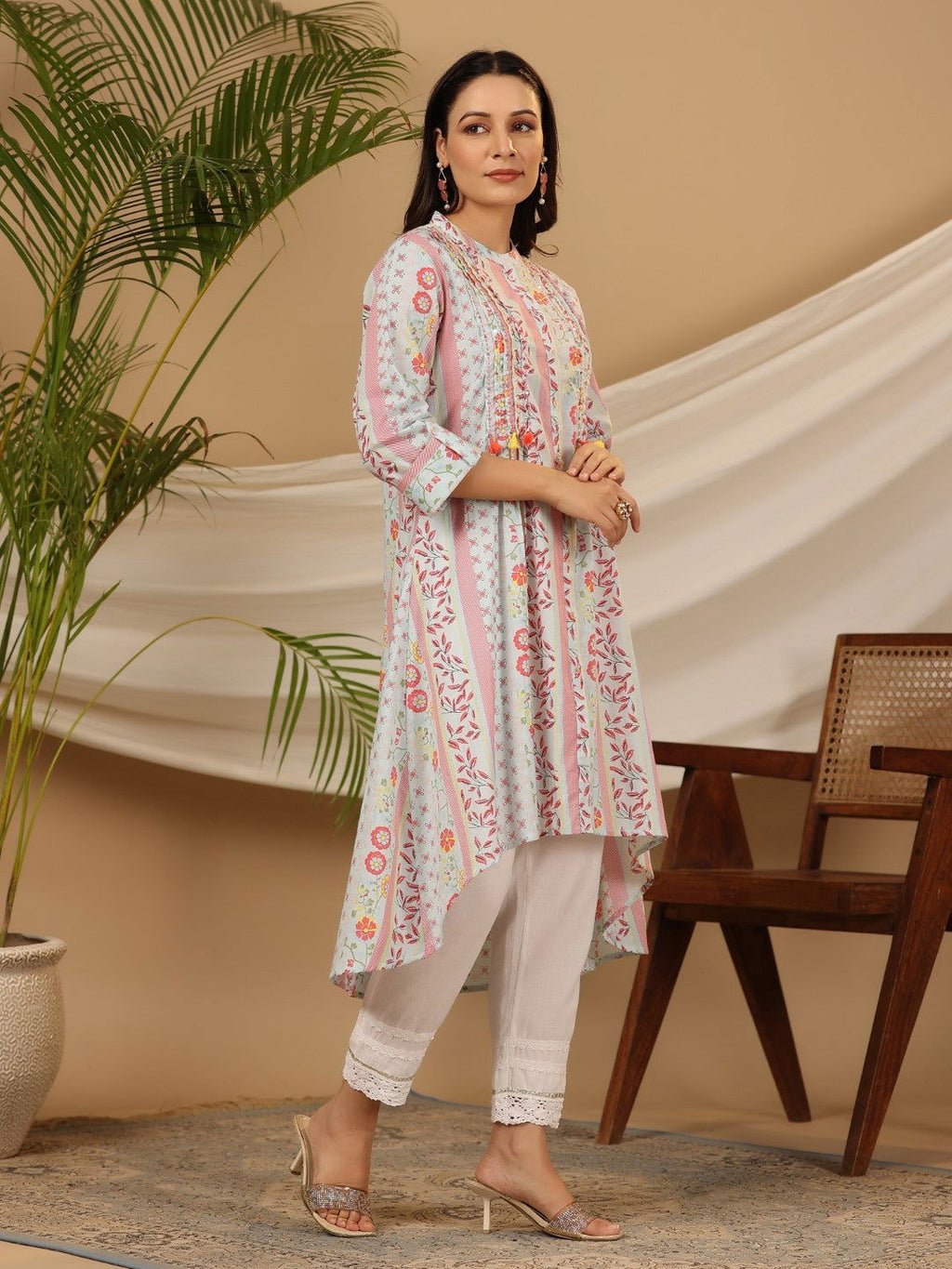 Juniper Blue Floral Printed Cotton Cambric Kurta With Sequins Work - Distacart