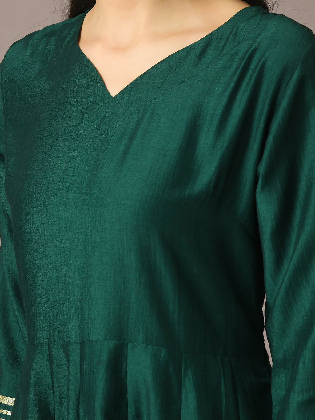 Myshka Women's Green Solid Silk Anarkali Party Kurta With Dupatta
