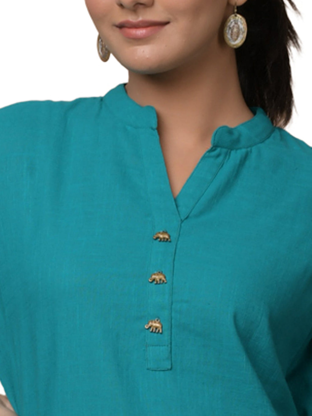 Kaajh Women's Green Solid Metal Embellishment Kurta - Distacart