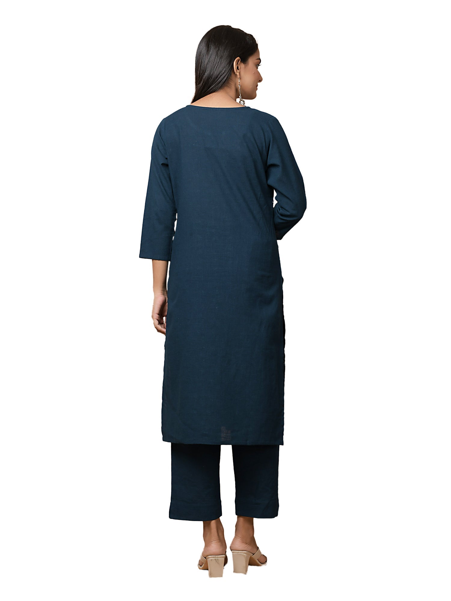 Kaajh Women's Blue Solid Mirror Embellishment Kurta - Distacart