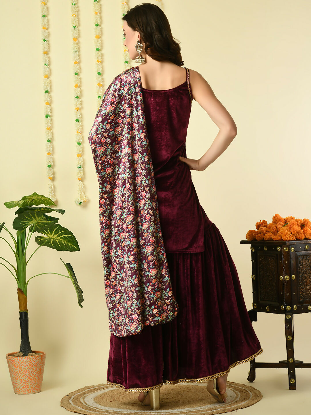 Myshka Women's Magenta Velvet Kurti & Sharara With Dupatta Party Sets