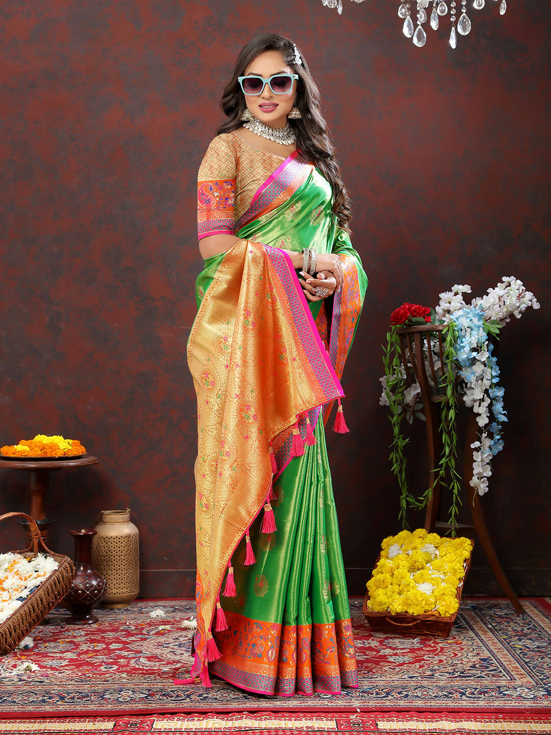 Lorenvalley Fashion Navyblue Kanjivaram Silk Woven Design with Zari Weaving Saree