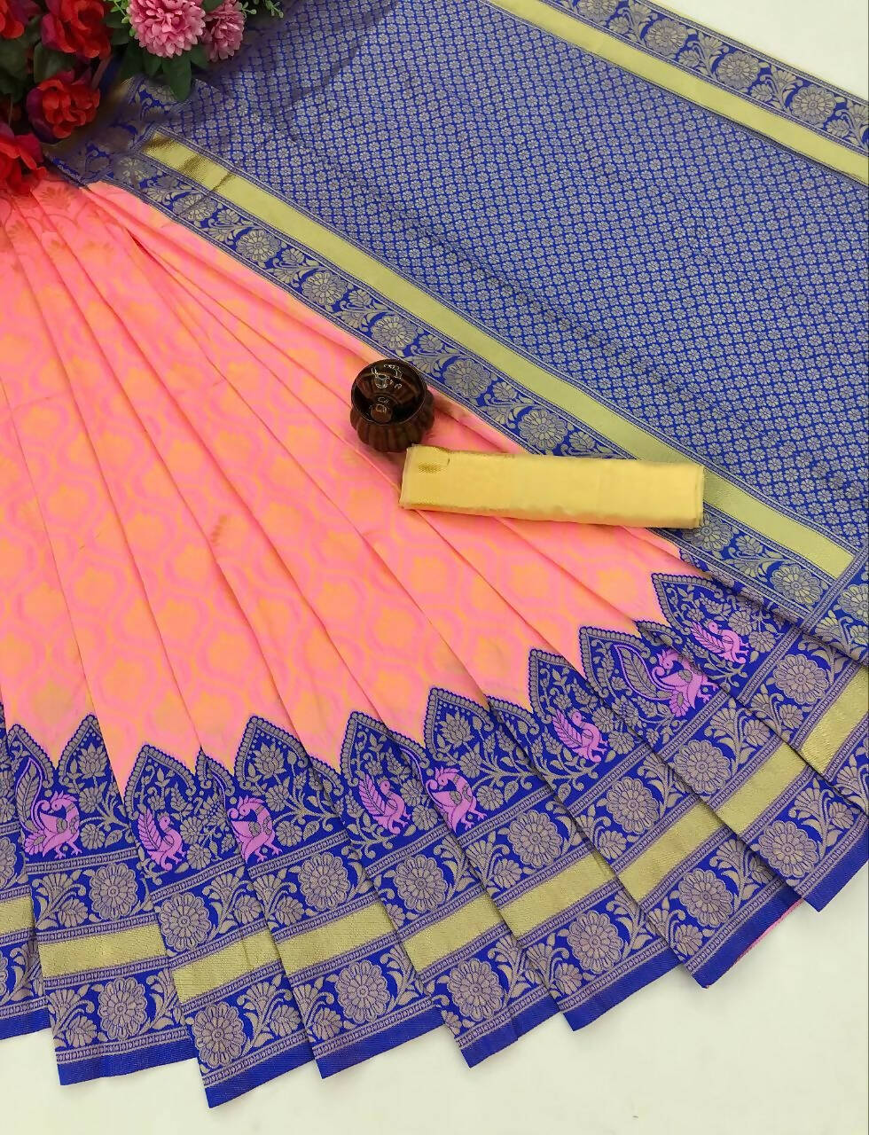 DEIANA'S Beautiful Designer Golden zari Soft Lichi Silk Saree - Peach
