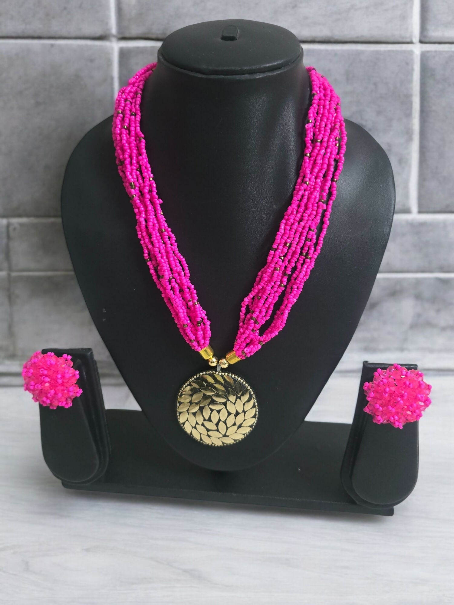 Inhanns All-Day Statement Beaded Necklace Set - Pink