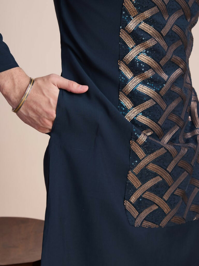 Vastranavya Traditional Festival Wear Pure Silk Thread & Sequence Embroidered Work Kurta