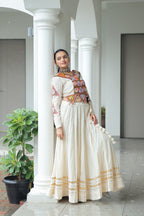 Prazu Fashion Off White Kora Cotton Kutchi Gamthi Navaratri Lehenga