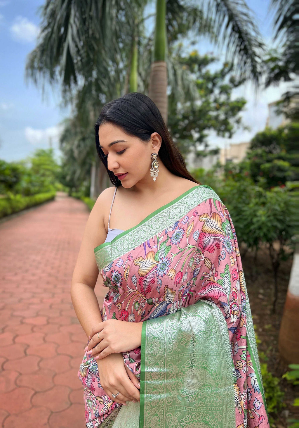 Vamsee Srivali Srivali -Green Pure Soft Tussar Dola Satin Silk Saree