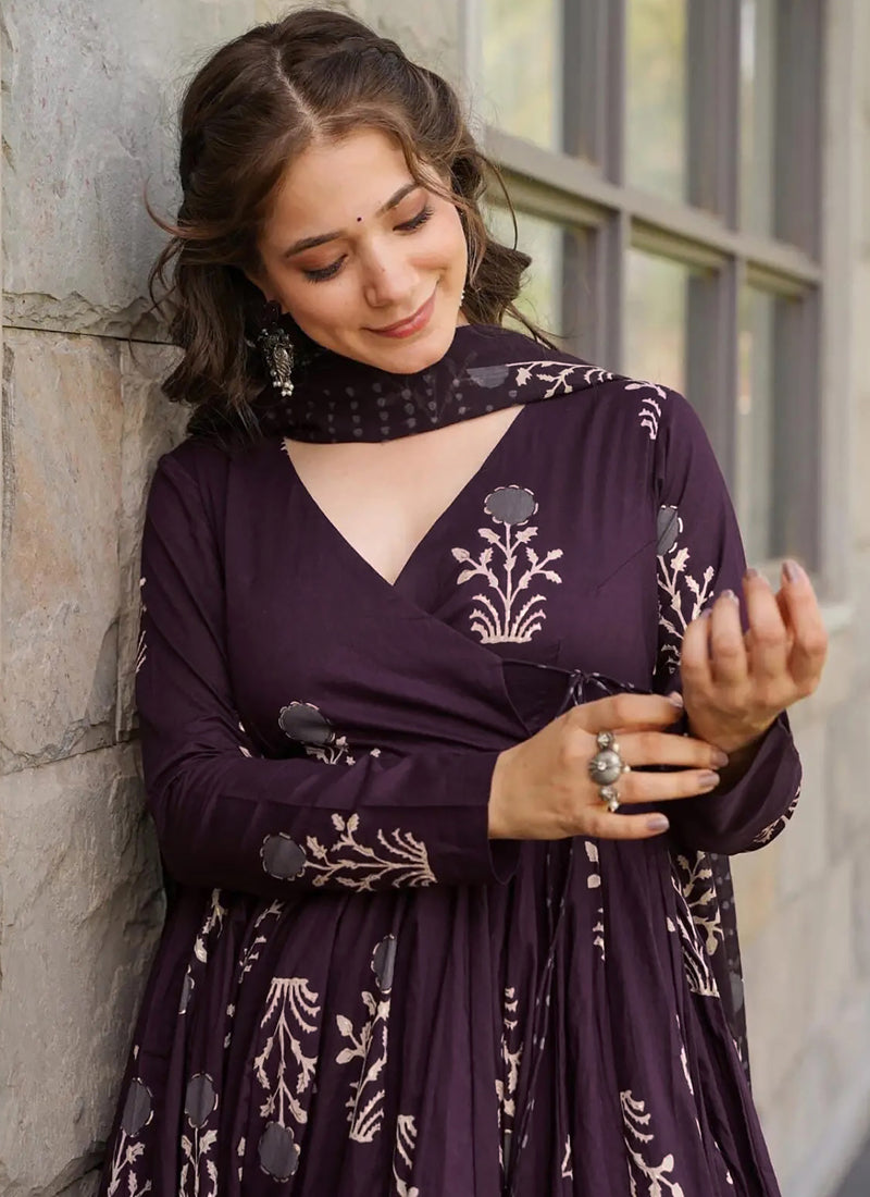 Vegaa Fashion Dark Purple Pure Muslin Digital Printed Designer Salwar Suit - Distacart