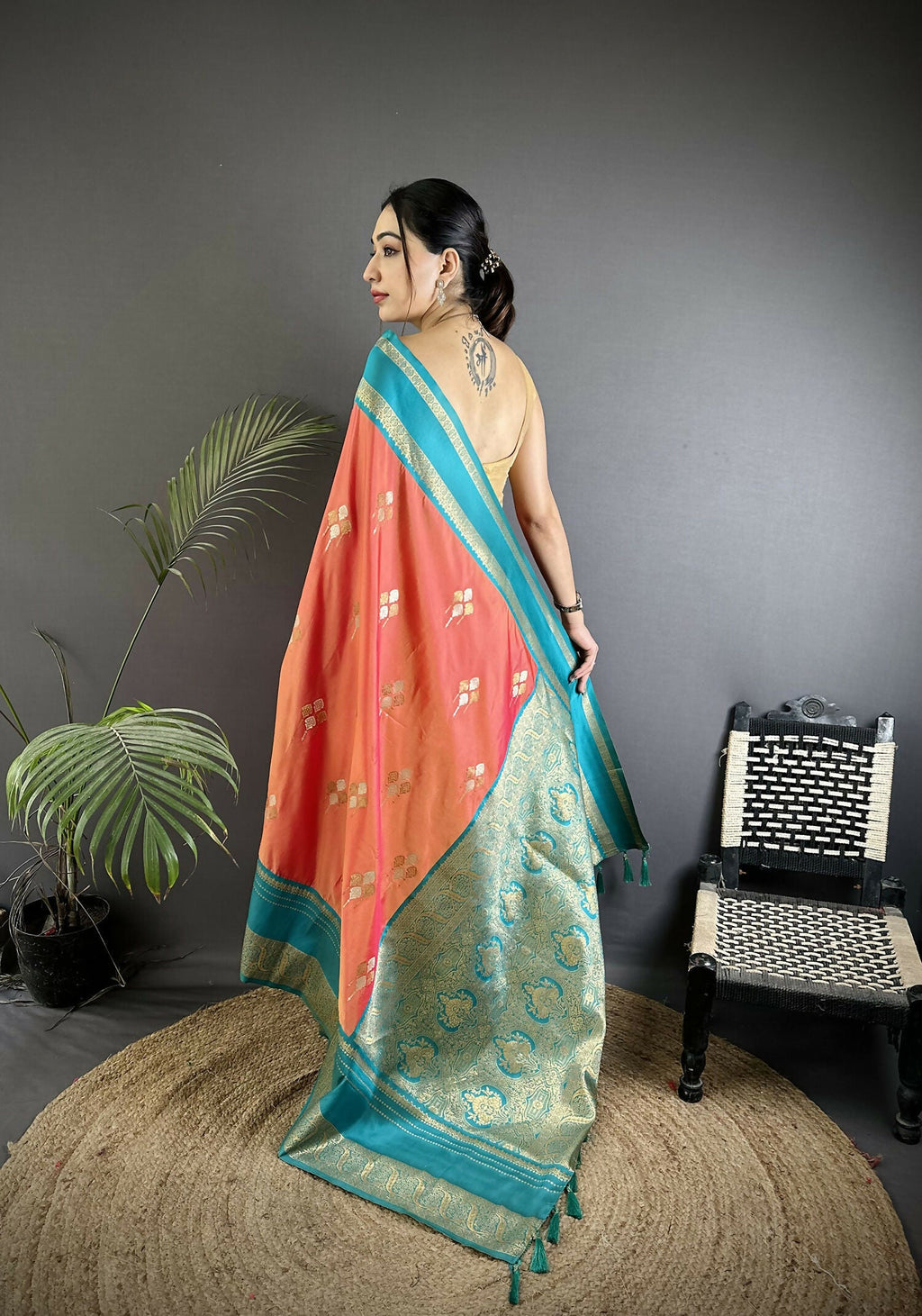 Joban Fashion Peach Banarasi Soft Silk Woven Saree - Distacart