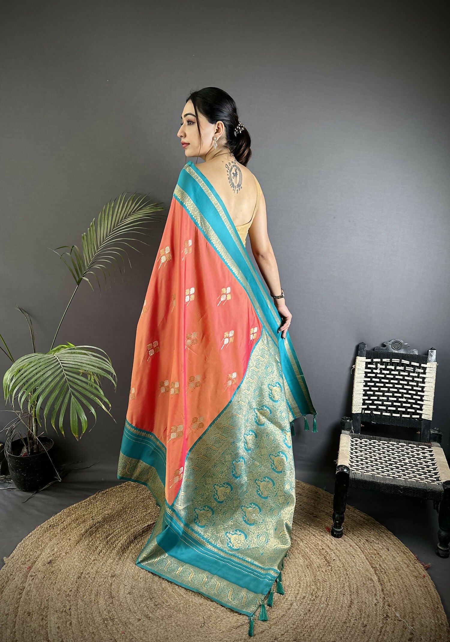 Joban Fashion Peach Banarasi Soft Silk Woven Saree - Distacart