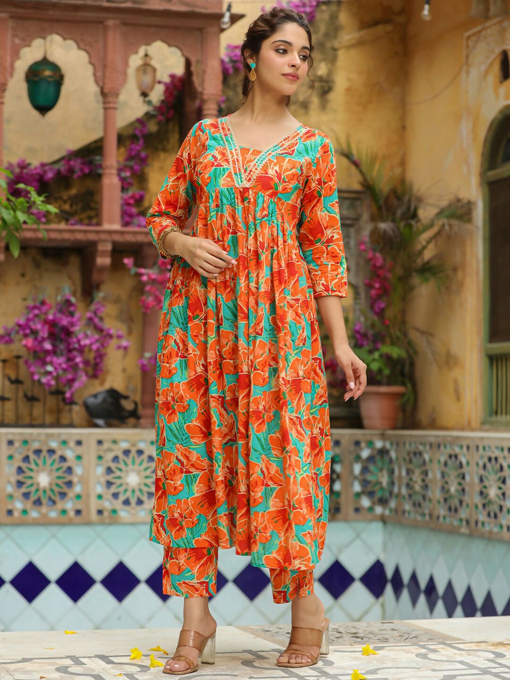 Janasya Orange Cotton Floral Kurta & Bottom