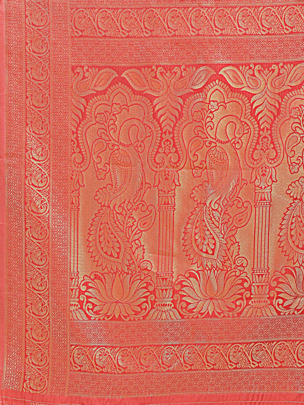 Shree Shyam Fashion Banarasi Silk Cream & Red Saree - Distacart