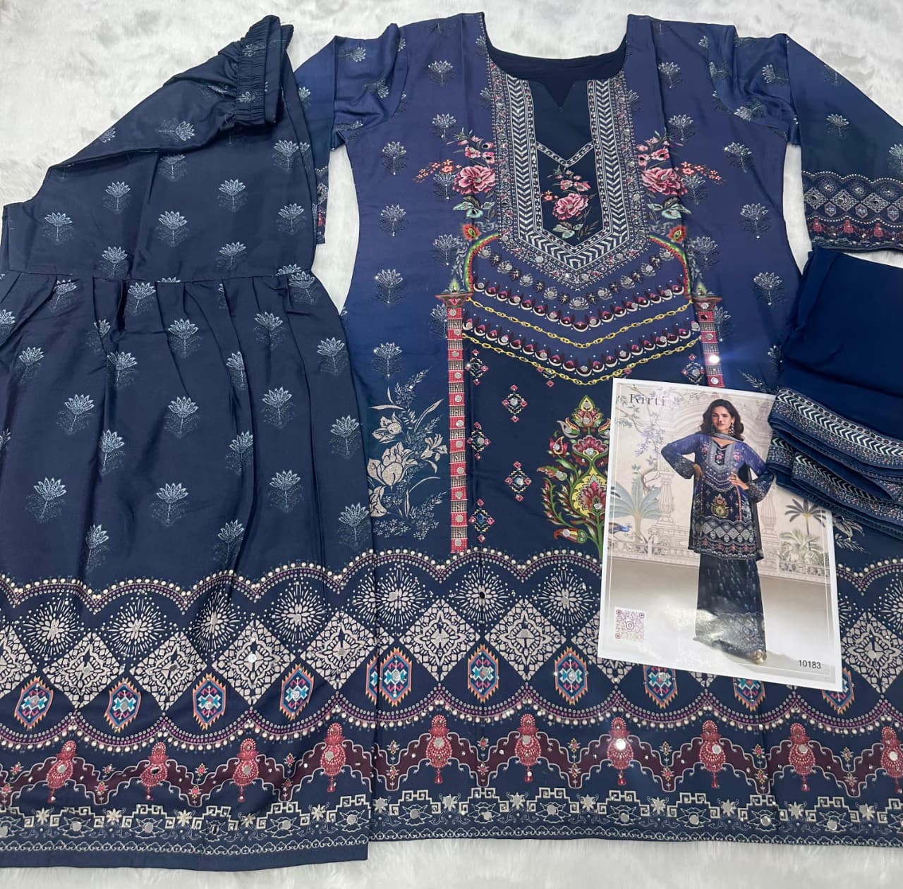 Aarshi Fashions navy Blue Heavy Crepe Digital Print Full Stitched Palazzo Suits