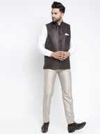 Jompers Men's Brown Solid Nehru Jacket