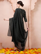 Nayra Cut Embroidered Kurta With Pant And Dupatta Set, Multicolor - Hiral Fashion - Distacart