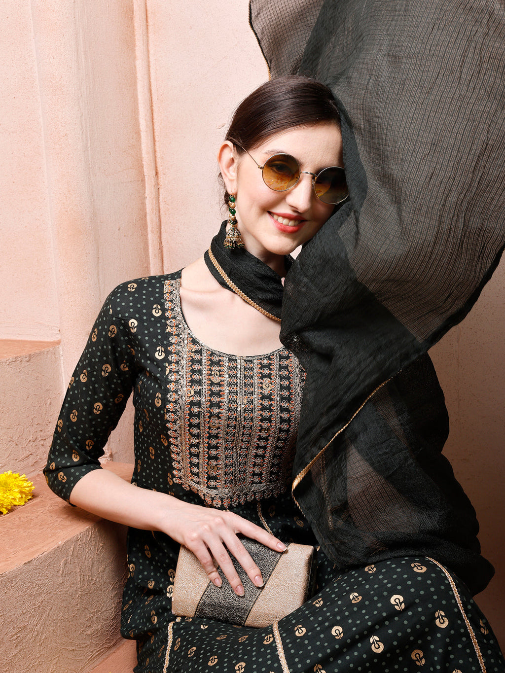 Nayra Cut Embroidered Kurta With Pant And Dupatta Set, Multicolor - Hiral Fashion - Distacart