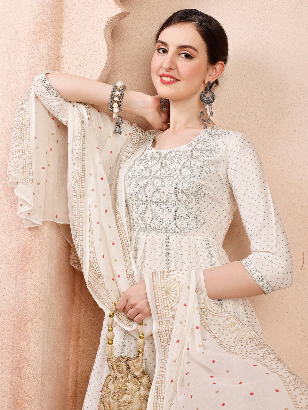 Nayra Cut Embroidered Kurta With Pant And Dupatta Set, Multicolor - Hiral Fashion - Distacart