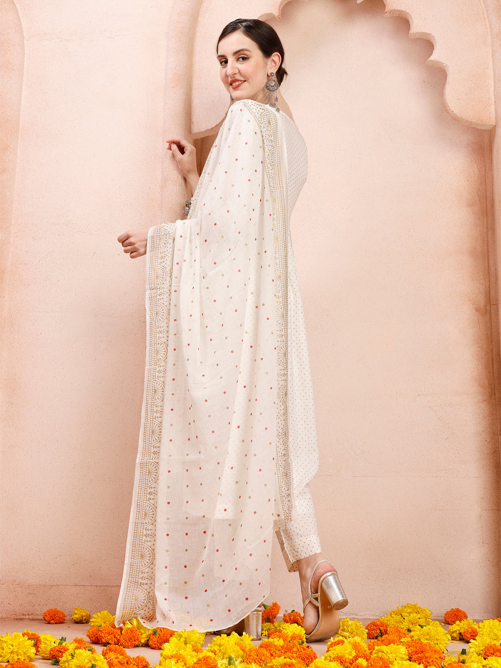 Nayra Cut Embroidered Kurta With Pant And Dupatta Set, Multicolor - Hiral Fashion - Distacart