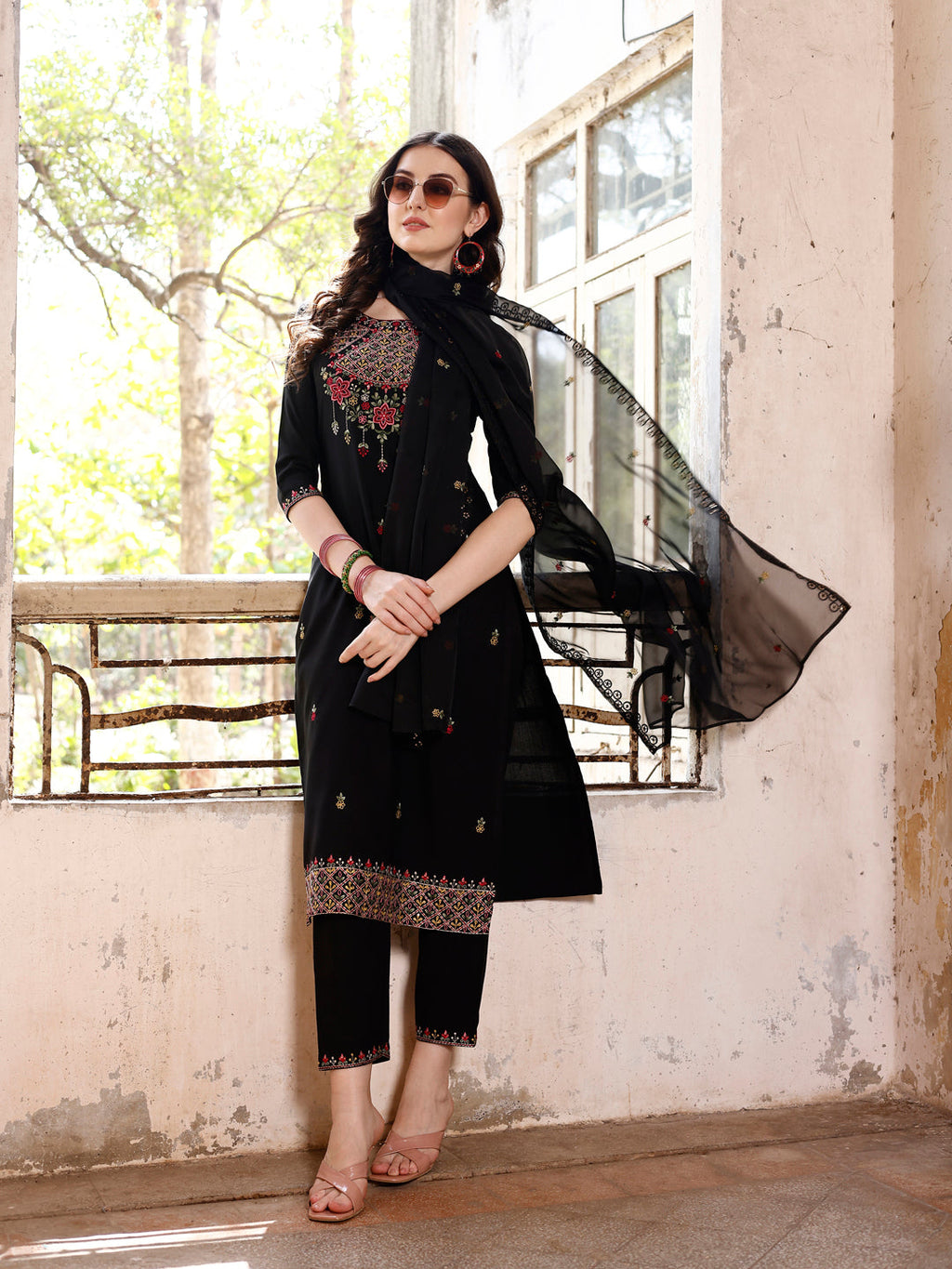 Embroidered Kurta With Pant & Organza Embroidered Dupatta Premium, Multicolor - Hiral Fashion - Distacart