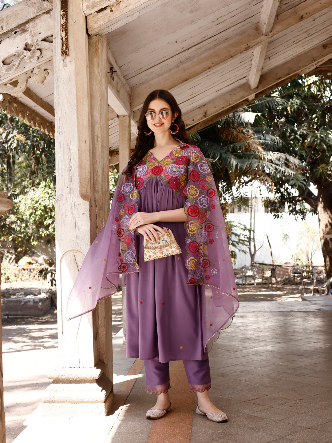 Alia Cut Hand Embroidered & Floral Embroidered Kurta With Pant & Organza Embroidered Dupatta Luxury Premium, Lavender - Hiral Fashion - Distacart