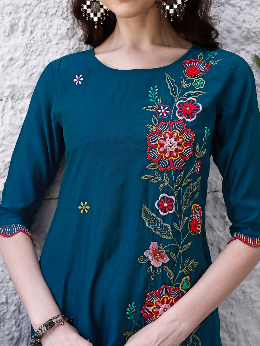 Hand Embroidered Kurta With Pant & Embroidered Organza Dupatta Luxury, Multicolor - Hiral Fashion - Distacart