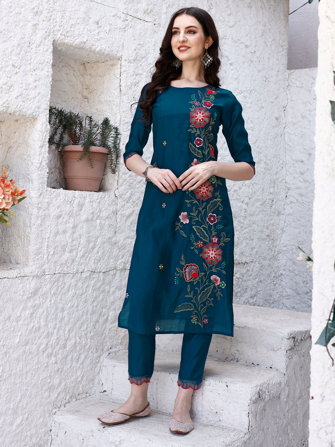 Hand Embroidered Kurta With Pant & Embroidered Organza Dupatta Luxury, Multicolor - Hiral Fashion - Distacart