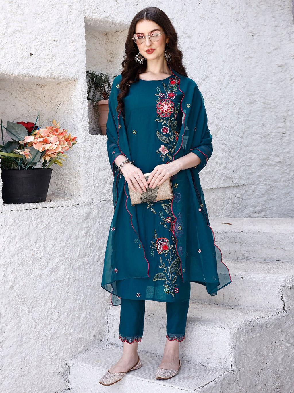 Hand Embroidered Kurta With Pant & Embroidered Organza Dupatta Luxury, Multicolor - Hiral Fashion - Distacart