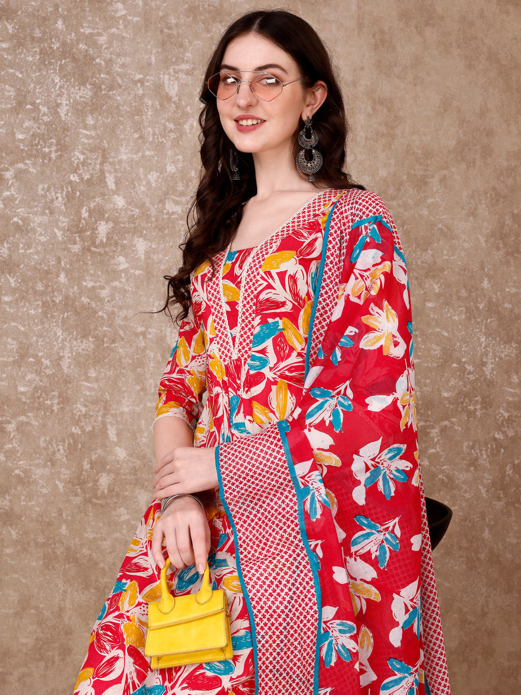 Floral Printed Cotton Kurta With Pant & Dupatta, Pink - Hiral Fashion