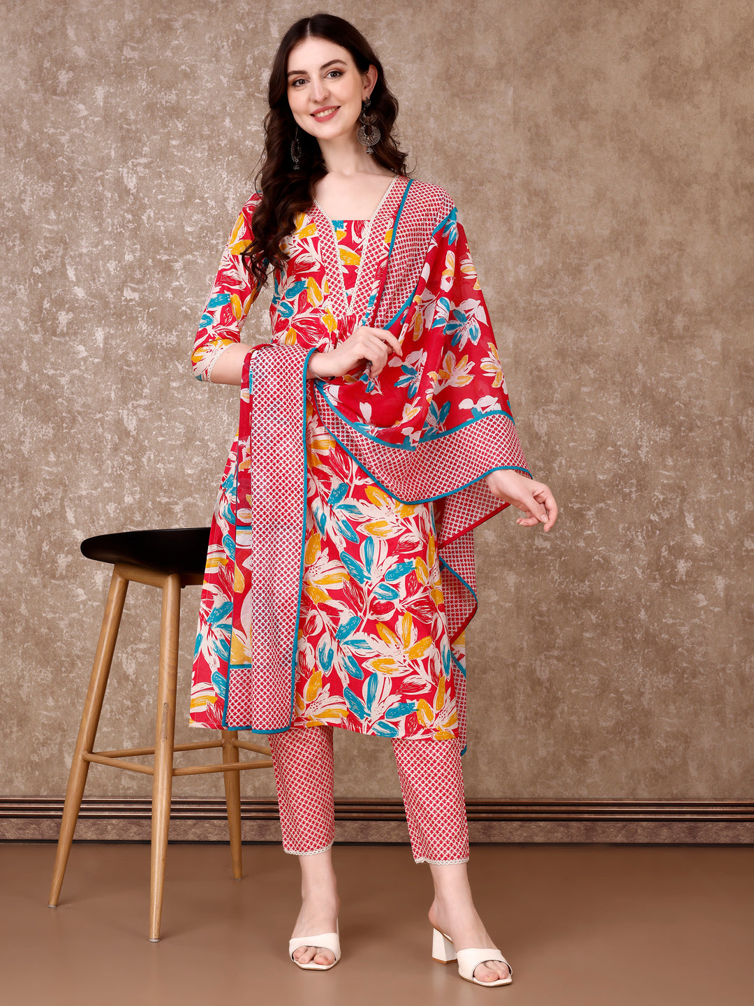 Floral Printed Cotton Kurta With Pant & Dupatta, Pink - Hiral Fashion