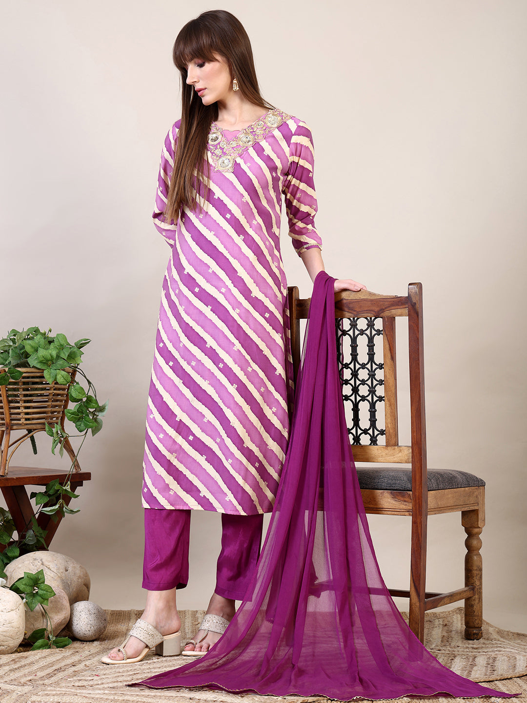 Leheriya Printed & Applique Embroidered Kurta With Pant & Dupatta, Pink - Hiral Fashion - Distacart