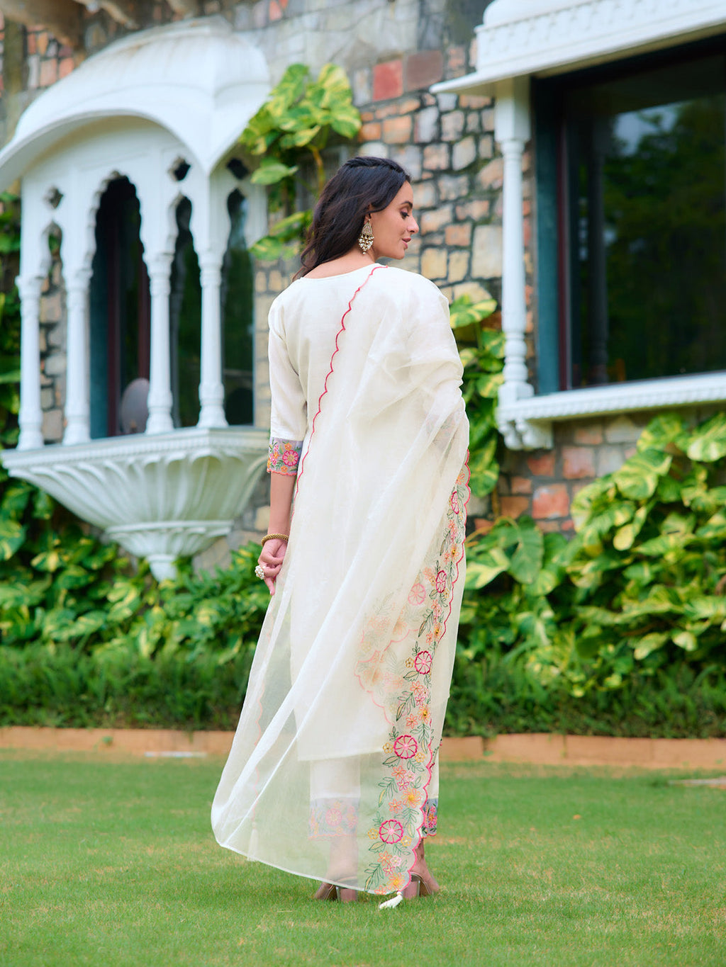 Embroidered Kurta With Pant & Organza Embroidered Dupatta, White - Hiral Fashion - Distacart