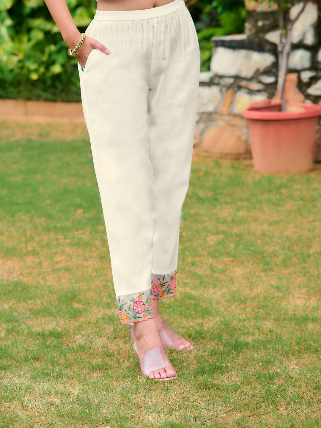 Embroidered Kurta With Pant & Organza Embroidered Dupatta, White - Hiral Fashion - Distacart