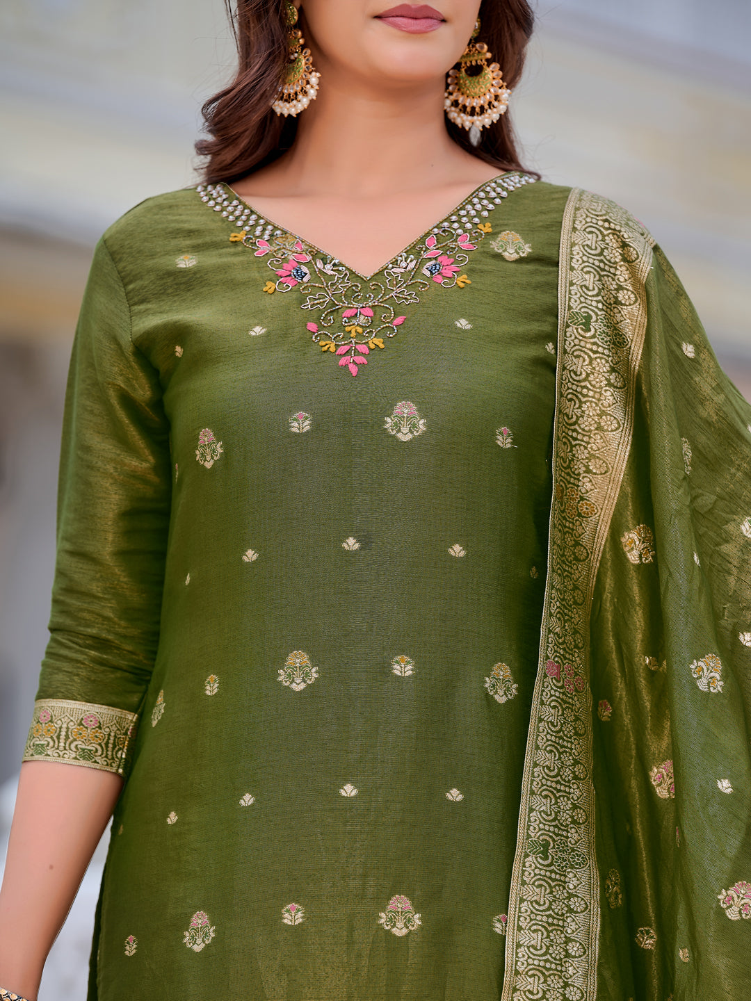 Pure Banarasi Jacquard Hand Embroidered Kurta With Pant & Banarasi Jacquard Dupatta, Green - Hiral Fashion - Distacart