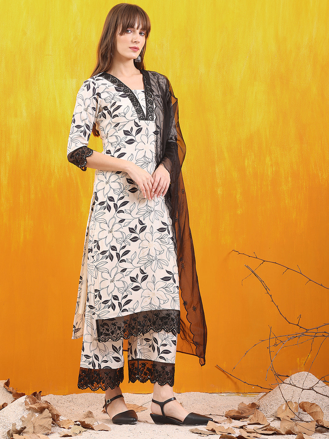 Embroidered And Floral Printed Lace Detailed Kurta With Palazzo Pant & Dupatta, White - Hiral Fashion - Distacart