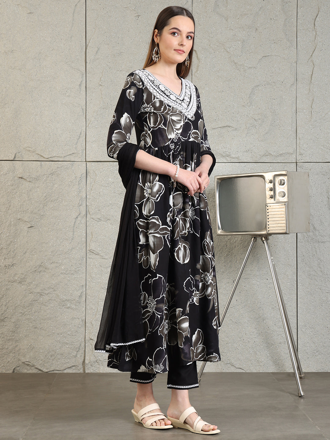 Embroidered & Floral Printed Flared A-Line Kurta With Pant & Dupatta, Black - Hiral Fashion - Distacart