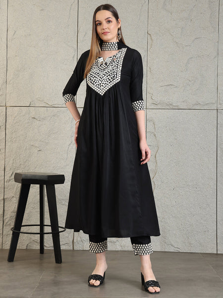 Mirror Embroidered Kurta With Pant & Necklace Dupatta, Black - Hiral Fashion
