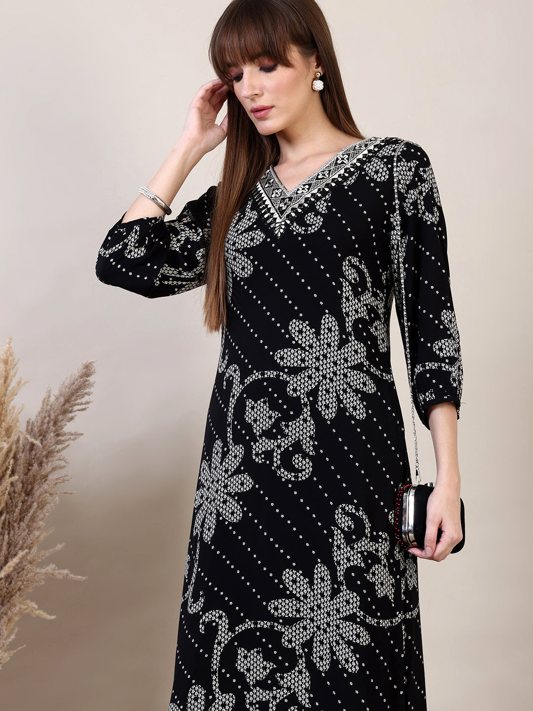 Embroidered & Floral Printed Co-Ords, Black - Hiral Fashion - Distacart