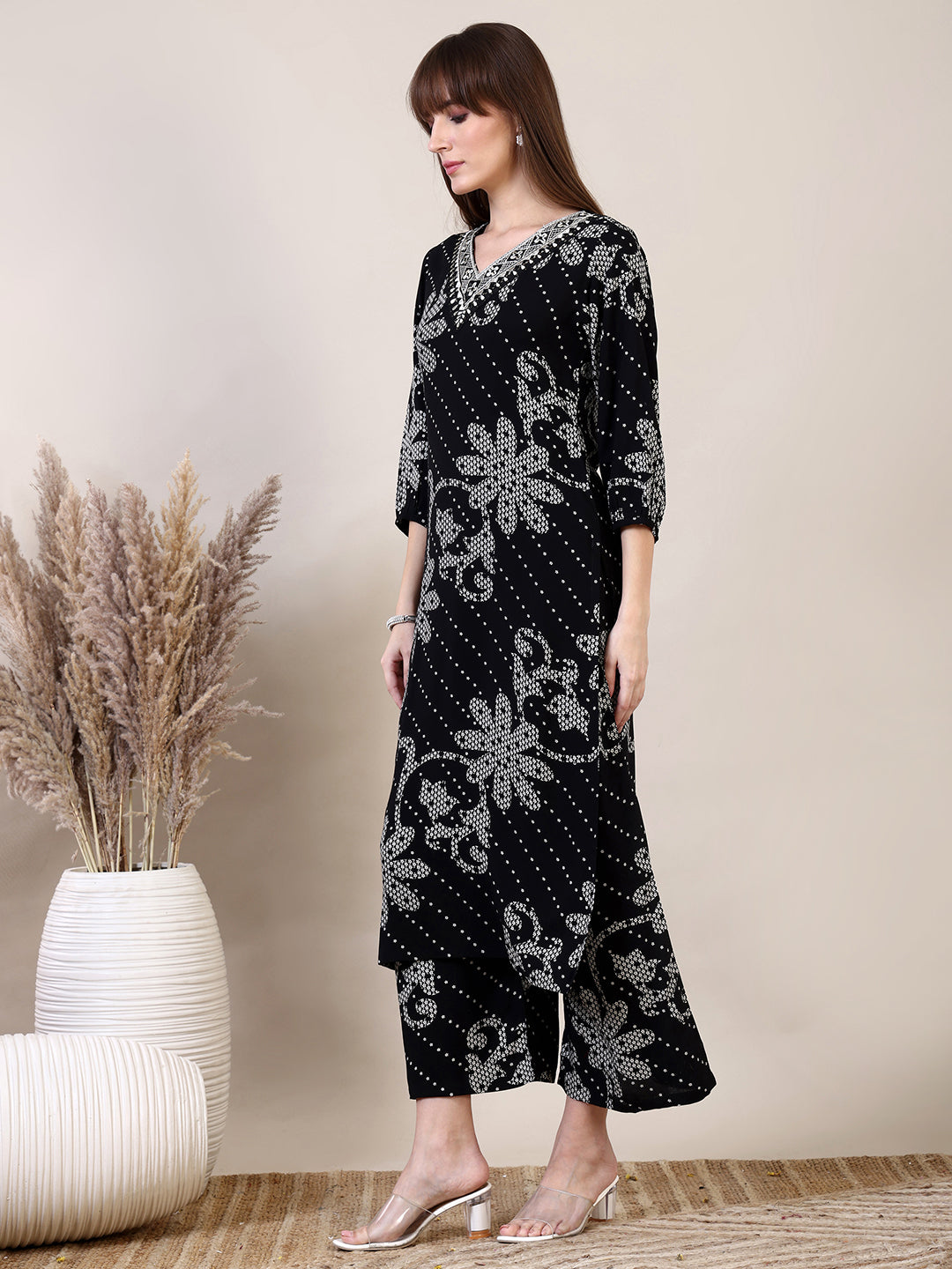 Embroidered & Floral Printed Co-Ords, Black - Hiral Fashion - Distacart