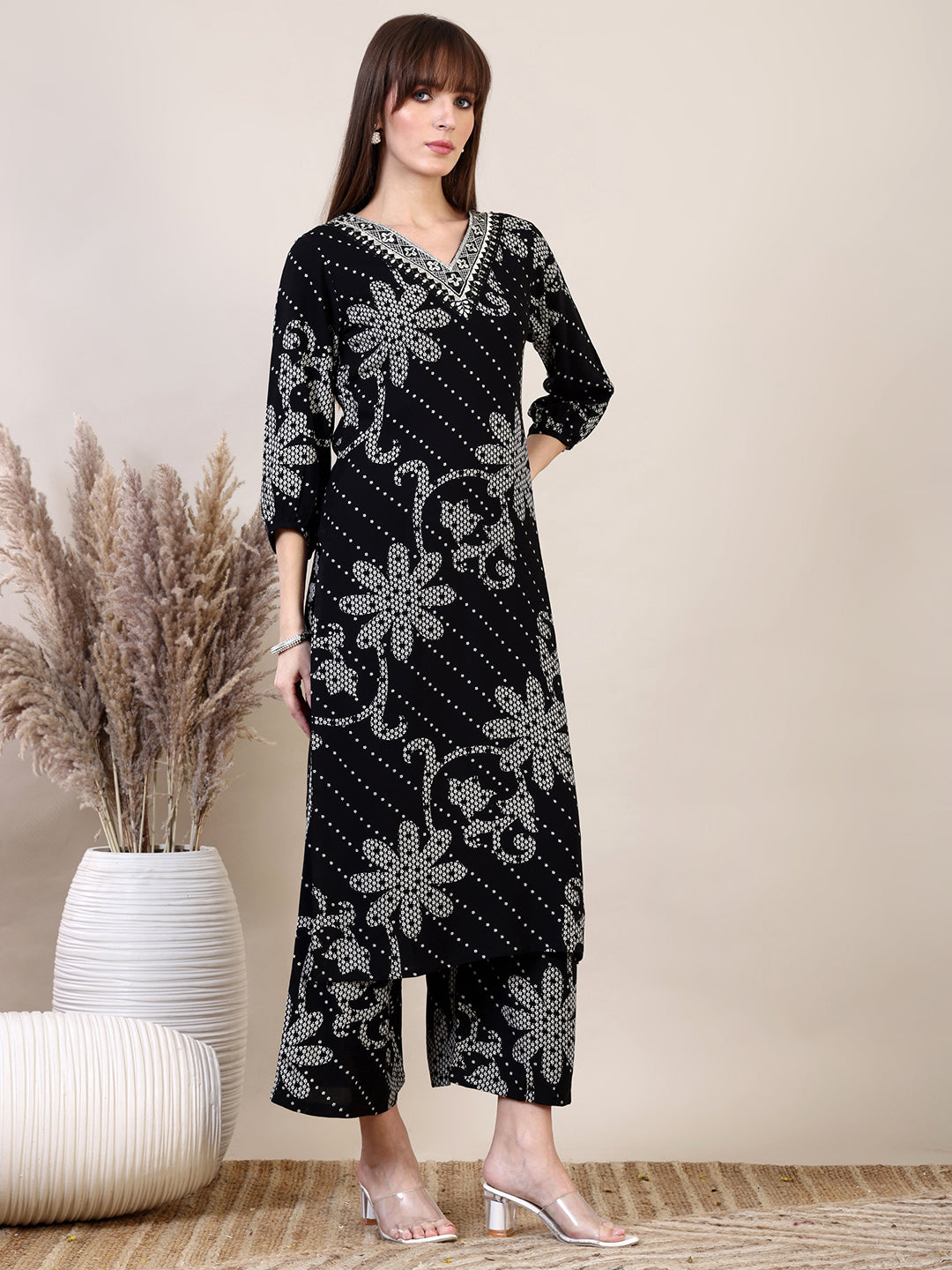 Embroidered & Floral Printed Co-Ords, Black - Hiral Fashion - Distacart