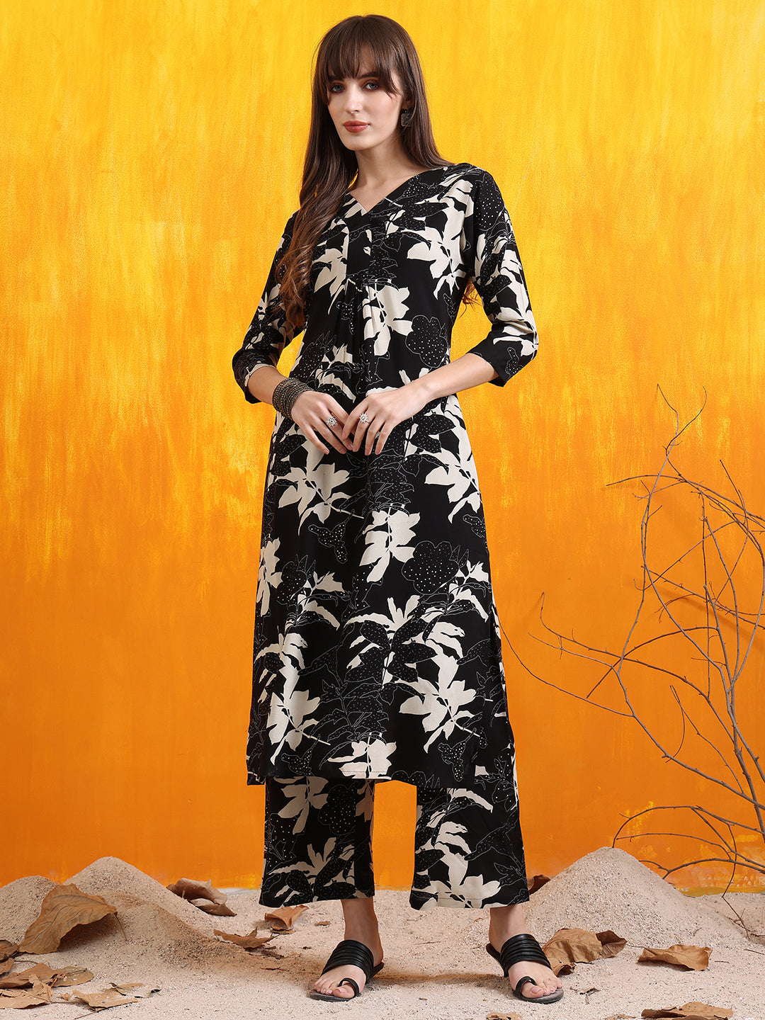 Floral Printed Co-Ords, Black - Hiral Fashion - Distacart