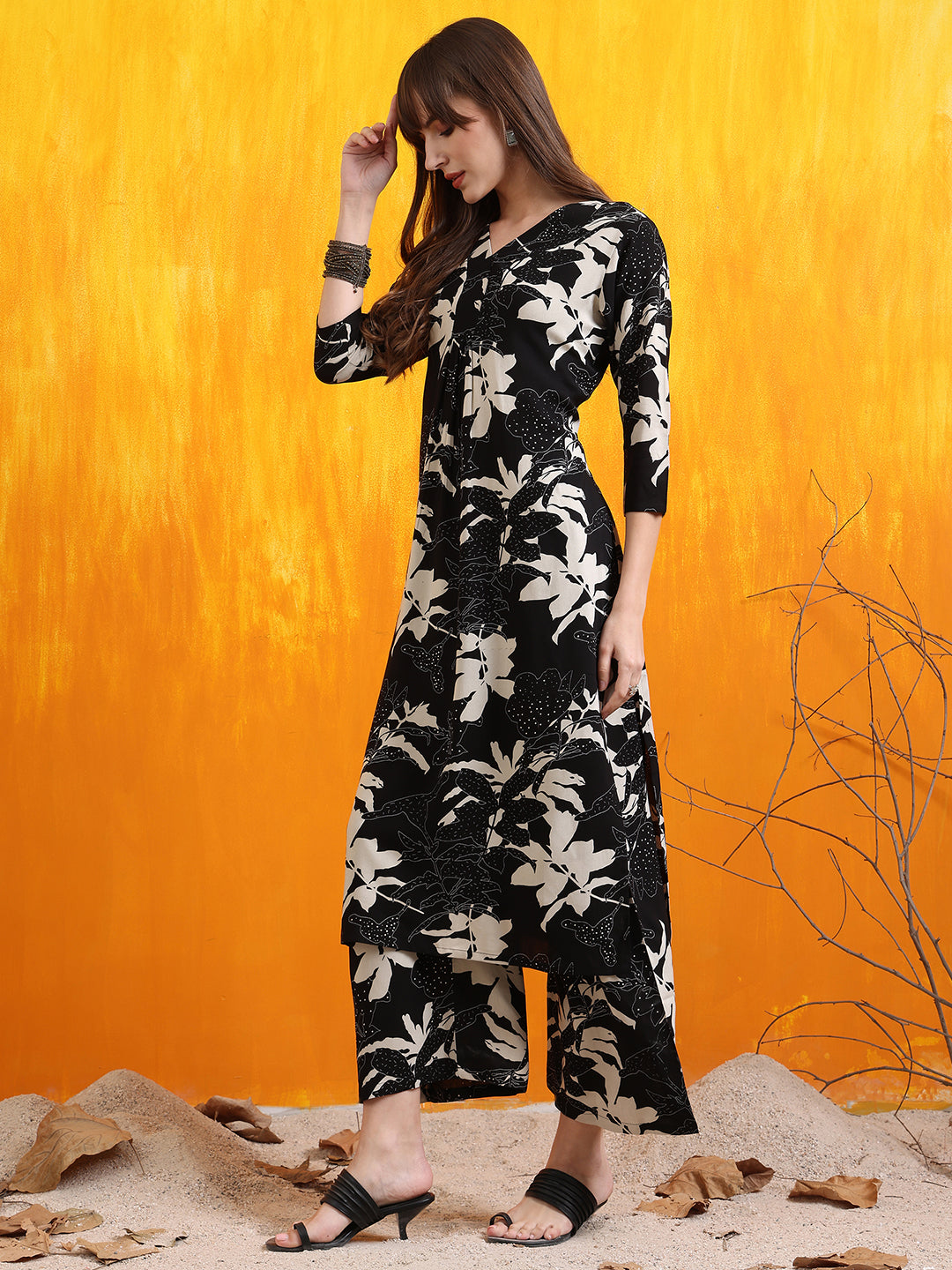 Floral Printed Co-Ords, Black - Hiral Fashion - Distacart