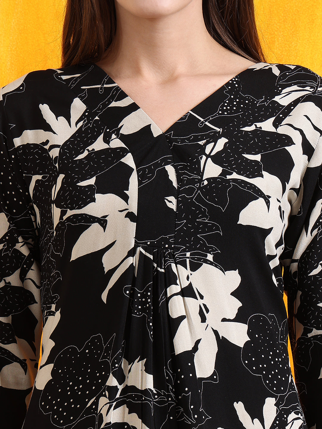 Floral Printed Co-Ords, Black - Hiral Fashion - Distacart