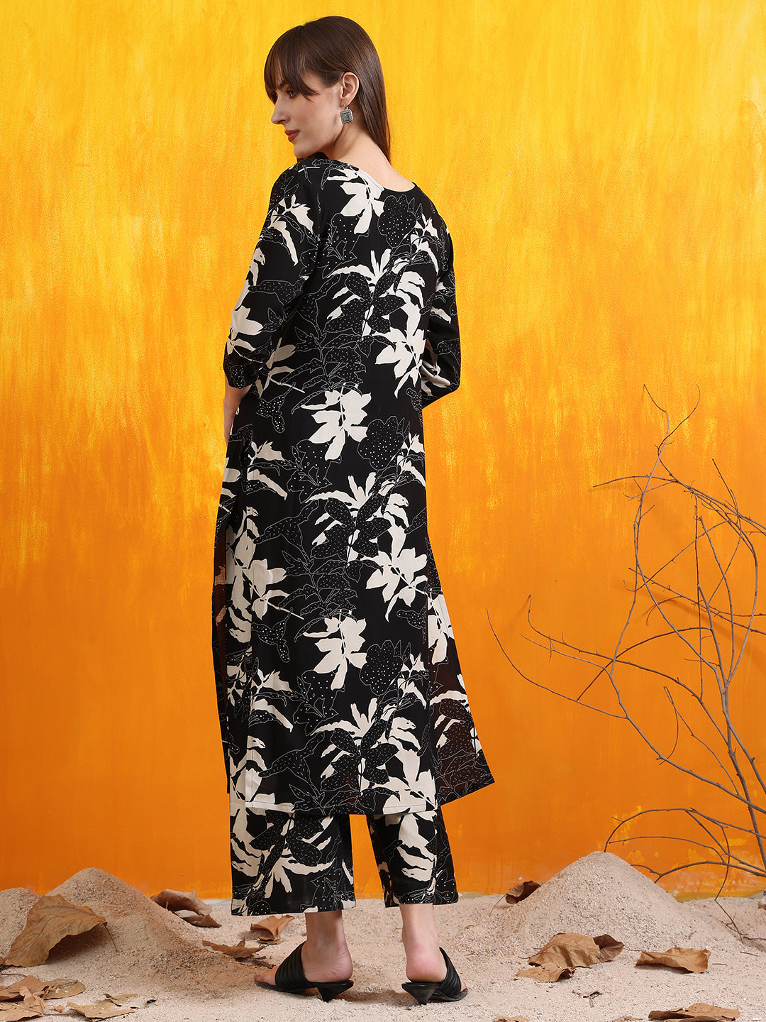 Floral Printed Co-Ords, Black - Hiral Fashion - Distacart